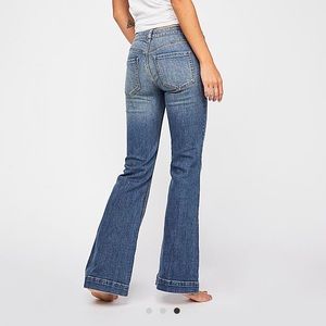 Free people denim flares size 26 short. NEW